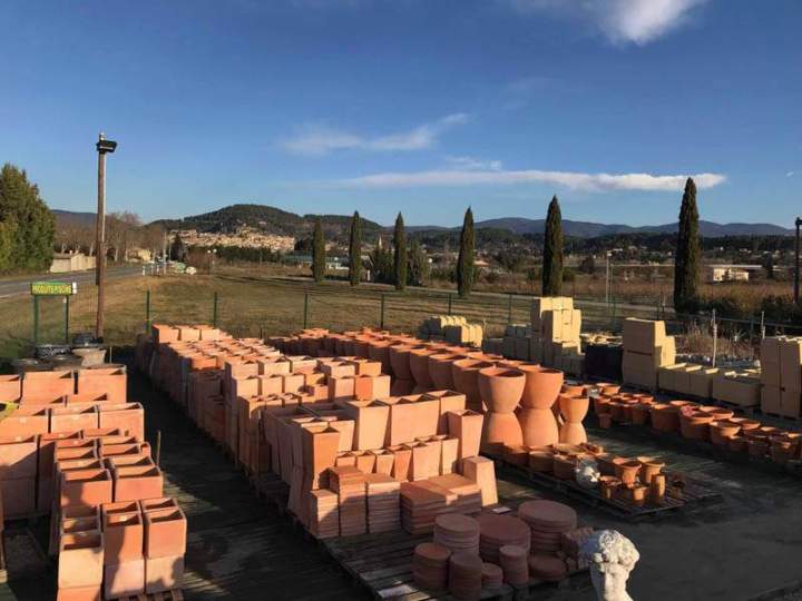 Poteries pour plantes Cadenet